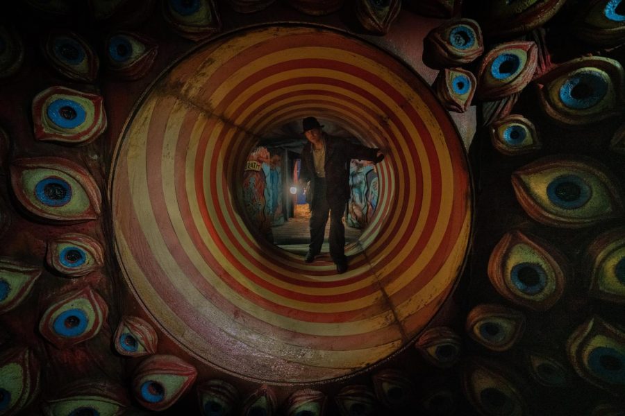 Guillermo del Toro delivers haunting noir thriller with stylistically superb ‘Nightmare Alley’